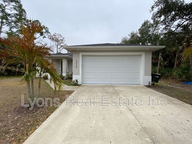 Building Photo - 2635 Starview Ave