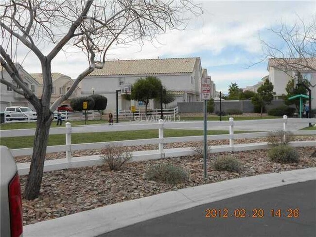 Building Photo - COMING SOON - Ready no later than Mid March