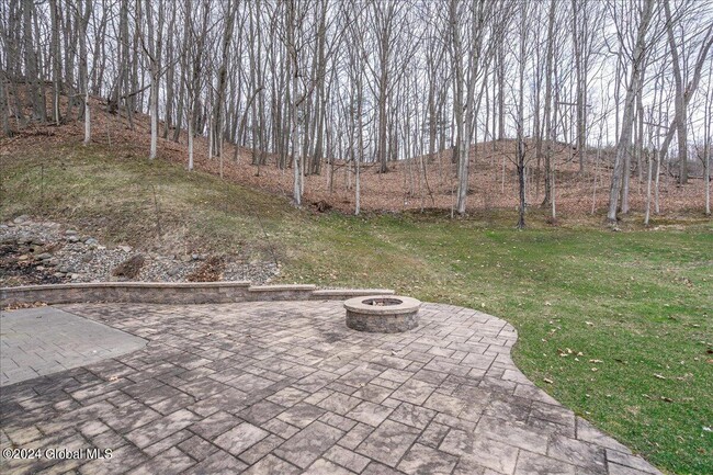 Building Photo - 40 Vischer Ferry Rd