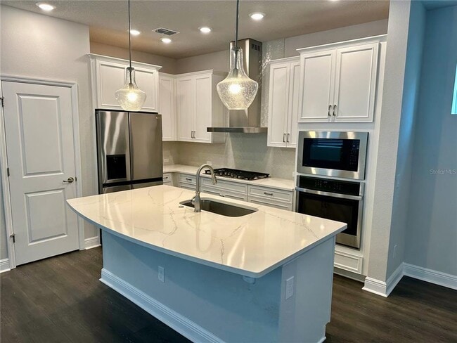 Building Photo - 922 Trowman Aly