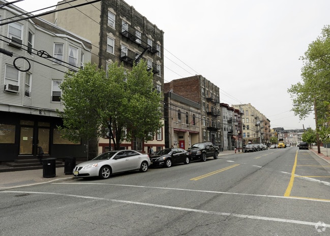 Building Photo - 4614 - Weehawken Hudson Equity, LLC