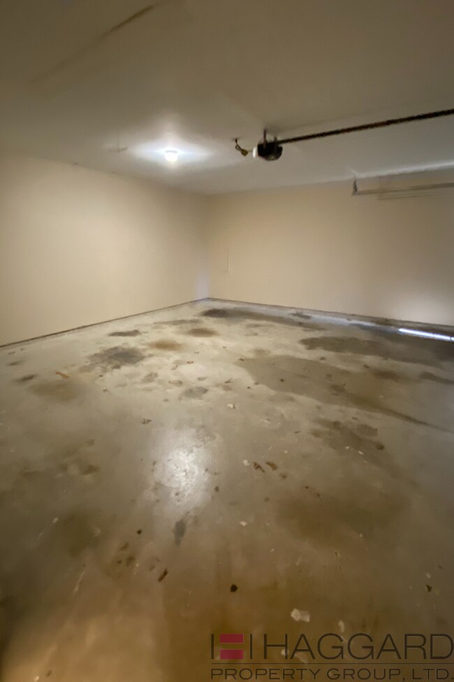 Building Photo - Renovated Frisco Home 3/2/2 in a Quiet Nei...