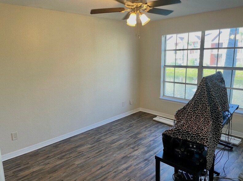 Building Photo - 10200 Gandy Blvd N