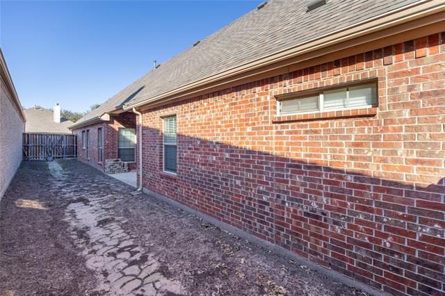 Building Photo - 5708 Silver Buckle Dr