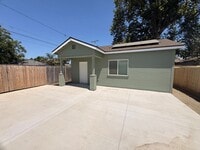 Building Photo - Upgraded 1 bed, 1 bathroom home in Visalia CA.