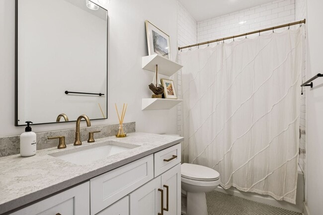 Building Photo - Great East Nashville house-close to 5 Points and Shelby Park