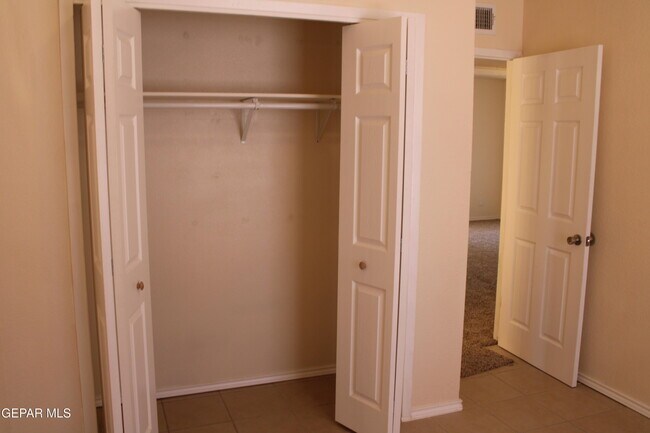 Building Photo - 11736 Trey Burton Dr