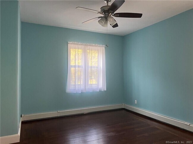 Building Photo - 214 Goffe Terrace