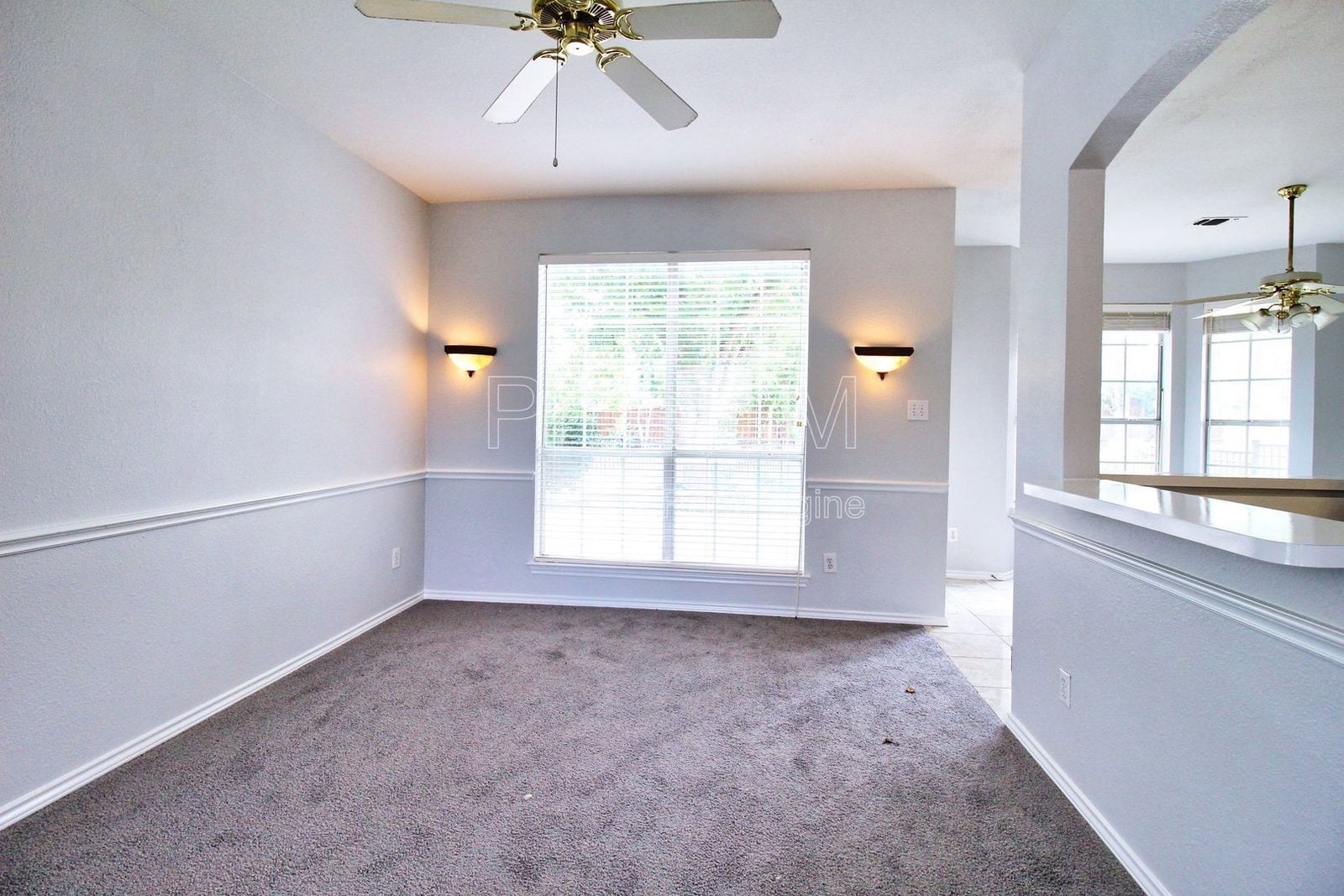 Building Photo - 8435 Creekside Cir