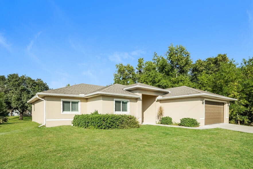 Building Photo - 3702 35th St SW