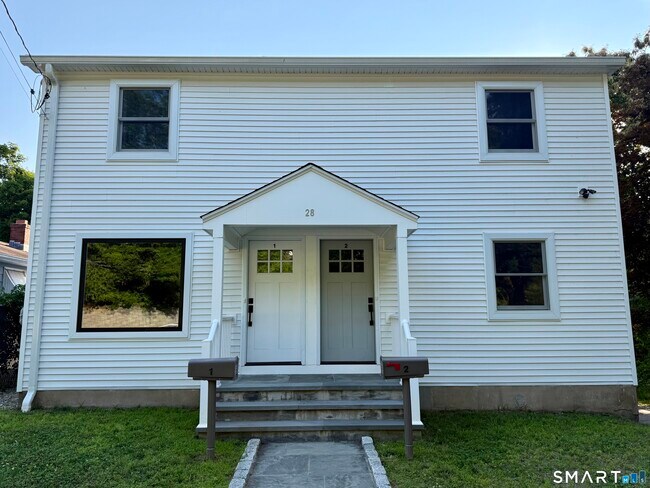 Building Photo - 28 S Cliff St
