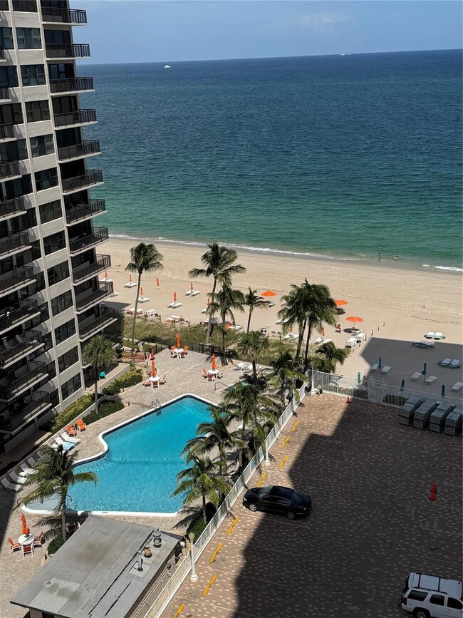 Building Photo - 3750 Galt Ocean Dr