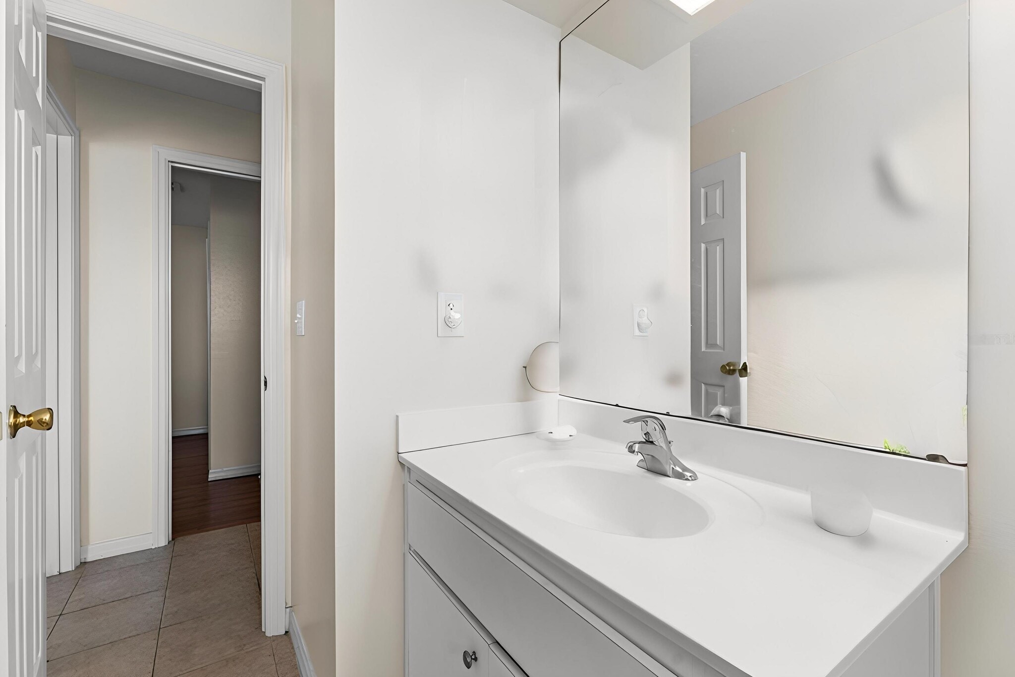 Building Photo - 2630 McDonald Ter