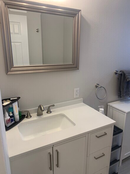 newly renovated bathroom - 1937 Collier Ave