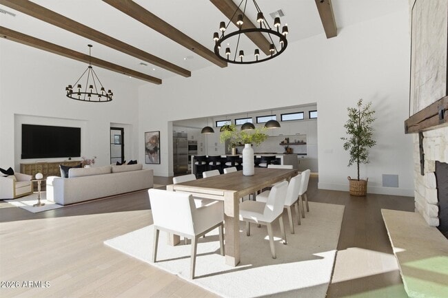 Building Photo - 8900 E Sands Dr