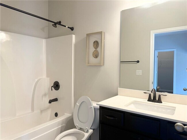 Building Photo - 2887 Regal Park Ct