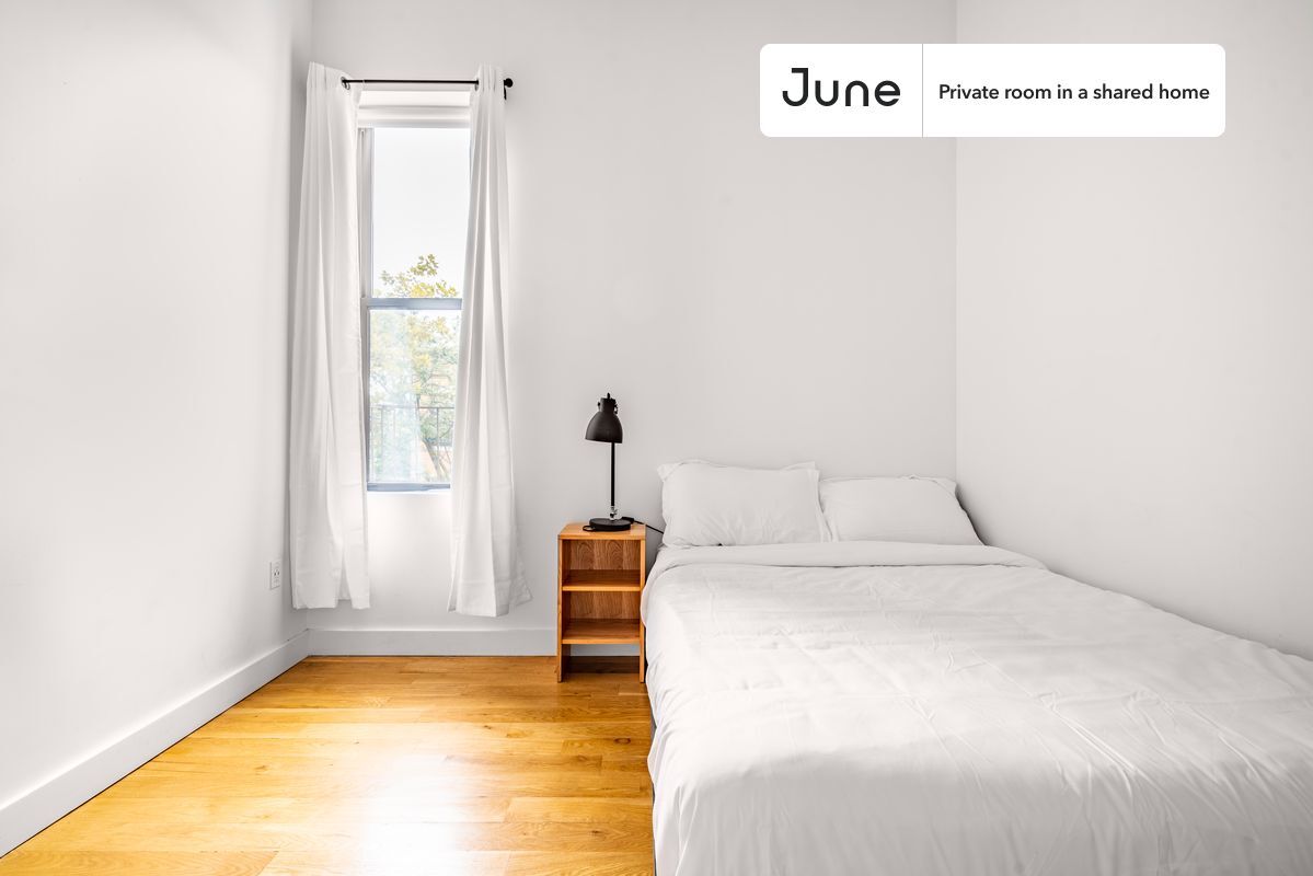 Building Photo - Room in Shared 5 bed/3 bath home