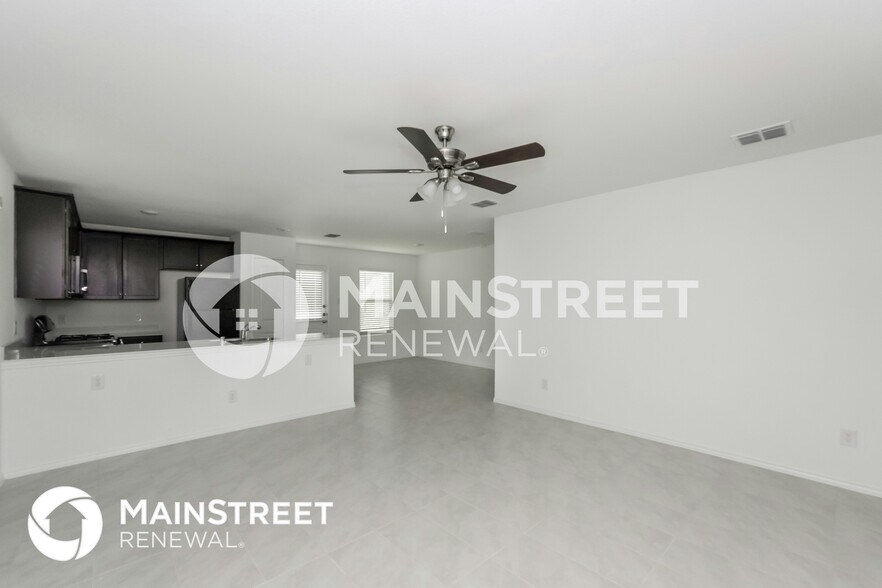 Building Photo - 8432 Fawn Creek Dr