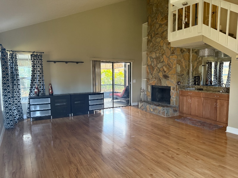 Building Photo - 13903 A Bardmoor Pl