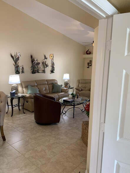 Building Photo - 26630 Rosewood Pointe Dr