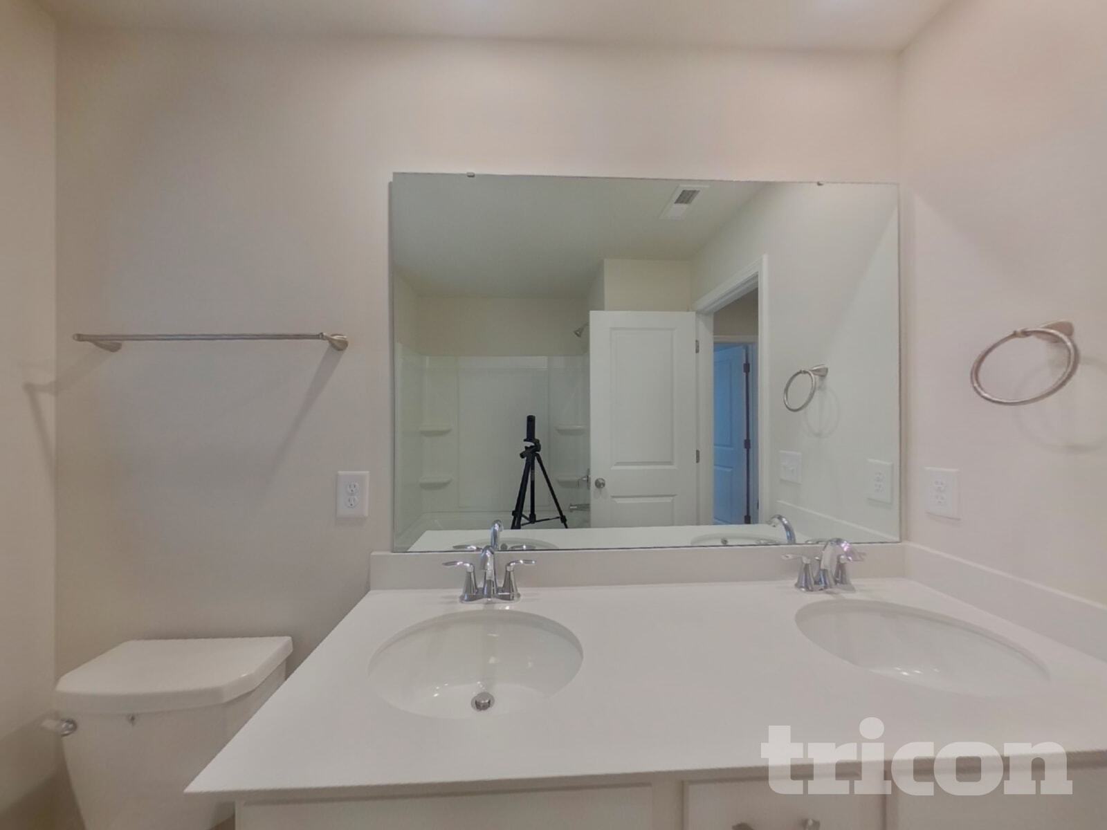 Building Photo - 112 Fennec Dr