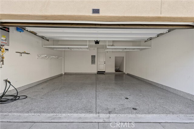 Building Photo - 228 Capricorn