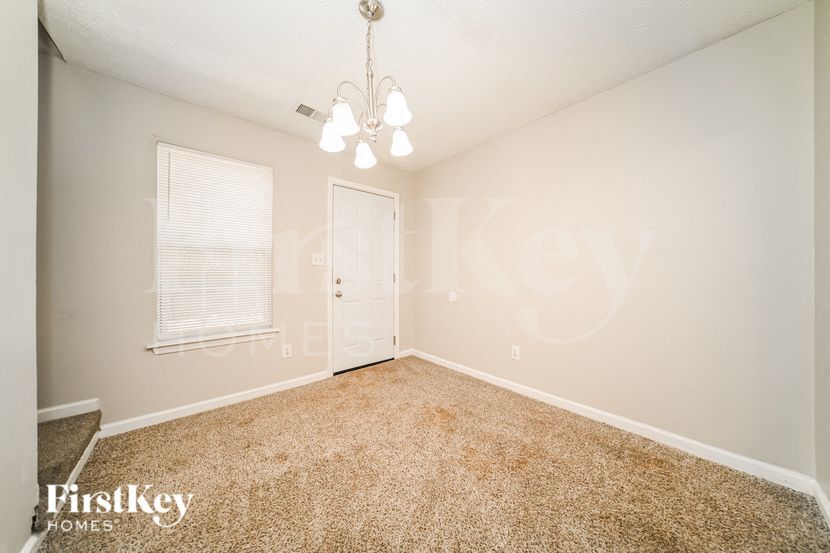 Building Photo - 972 Windwood Ct