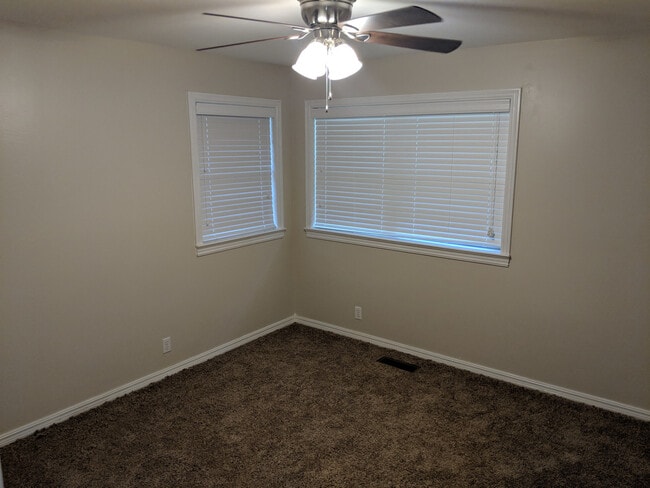 Building Photo - Your Next Home Here!