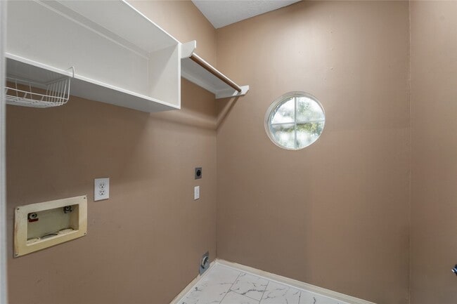 Building Photo - 11543 Valley Pike Ct