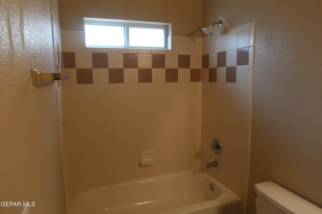 Building Photo - 14233 Smokey Point Dr