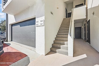 Building Photo - 746 Spinnakers Reach Dr