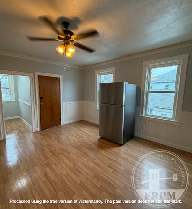 Building Photo - 15 Roma St