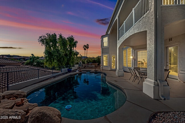 Building Photo - 15831 E Thistle Dr