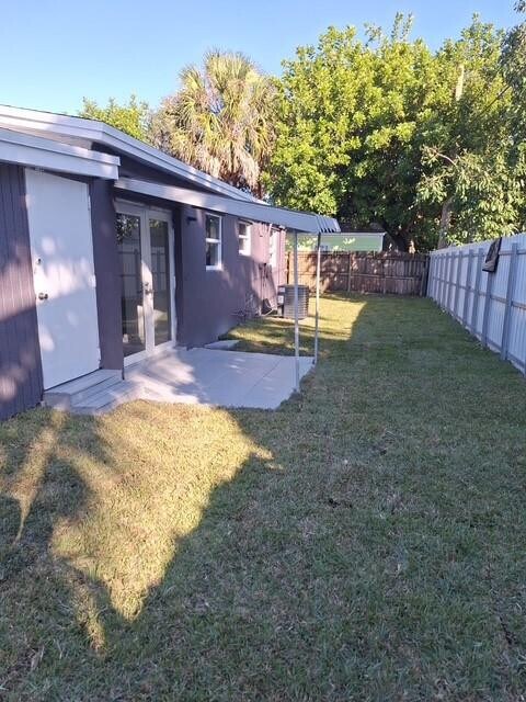 Building Photo - 6130 SW 37 Ct