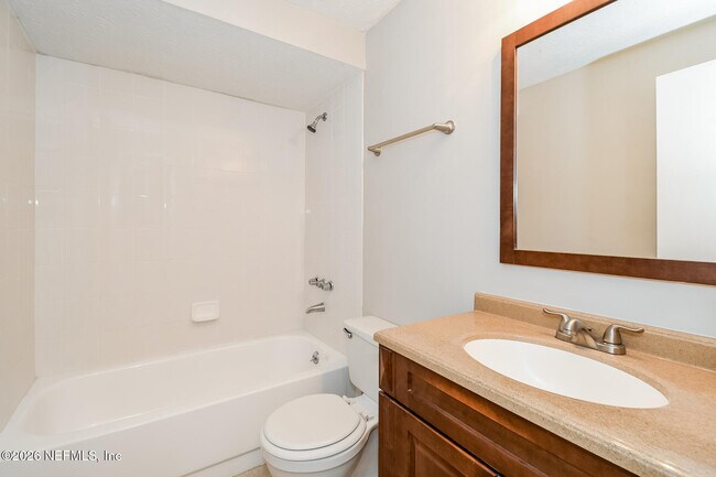 Building Photo - 1721 Stacey Ct