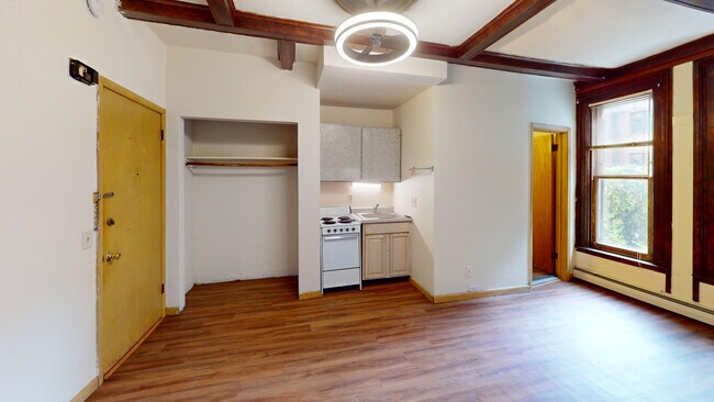 C - Kitchen/Closet - The Badger Den Apartments on Gilman