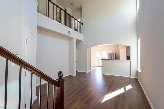 Building Photo - 10125 Milla Cir