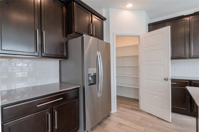 Building Photo - 1333 Terrace View Dr