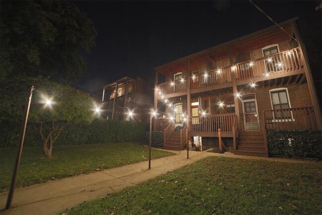 Building Photo - 4424 Oakland Ave