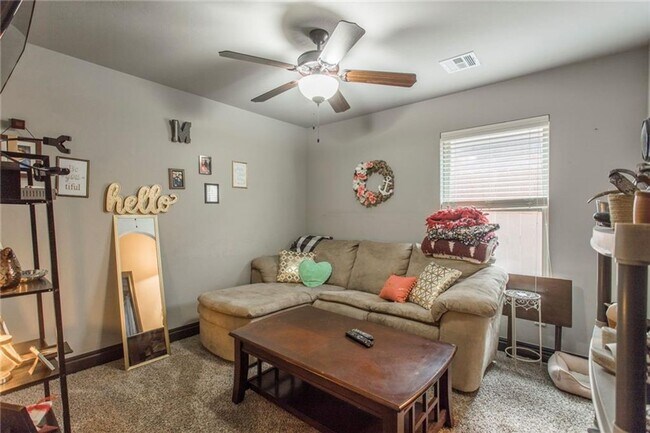 Building Photo - Deer Creek Schools- Gated Community