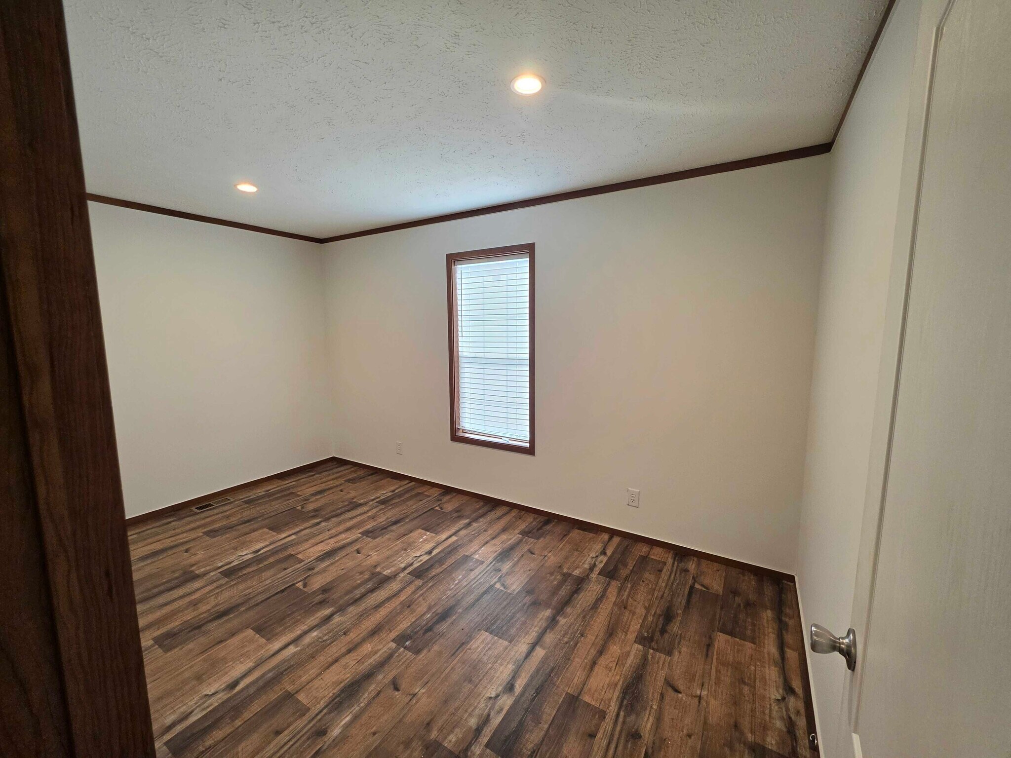 Building Photo - 36 Meggan Dr