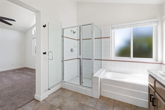 Building Photo - Las Palmas Complete Remodel