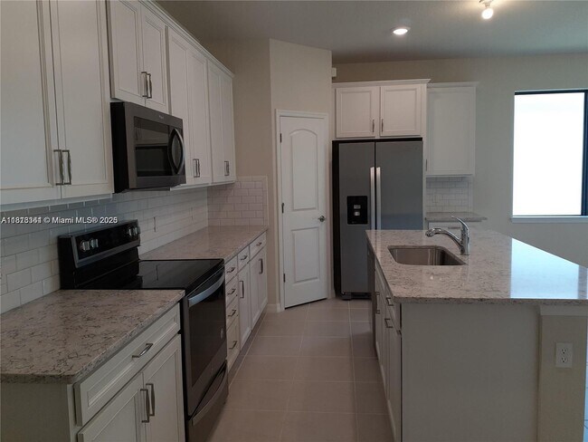 Building Photo - 8214 Hanoverian Dr