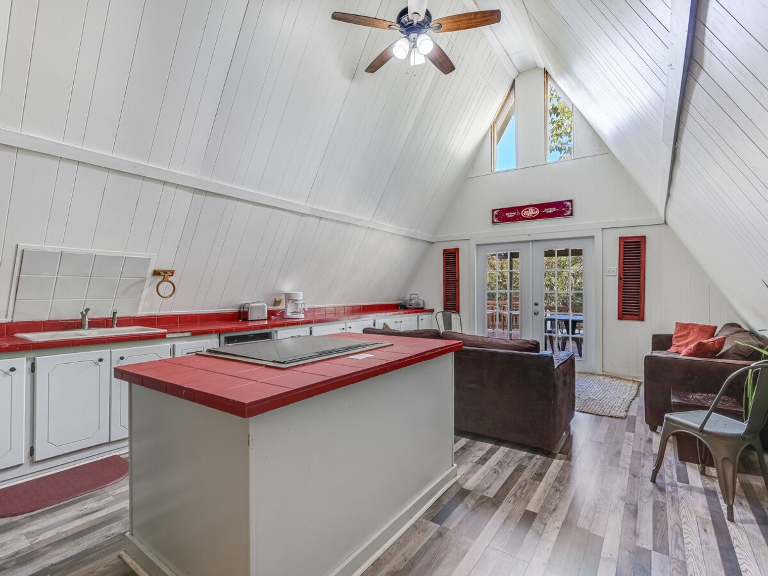 Building Photo - 1930 N Wheat Rd