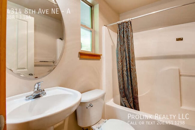 Building Photo - 4314 8th Ave NE