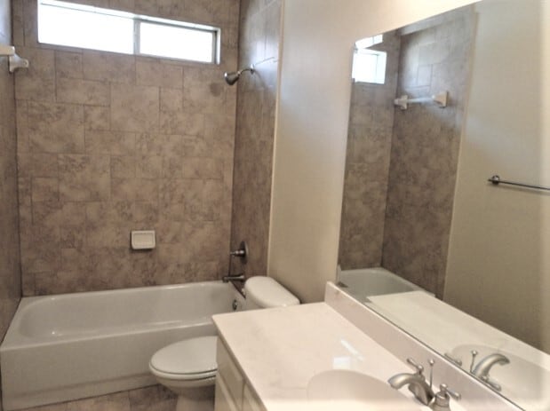 Building Photo - 1713 Palo Verde Dr