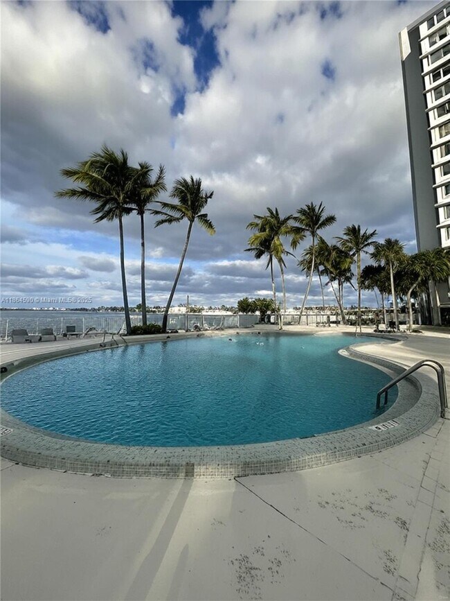 Building Photo - 1865 79th Street Causeway