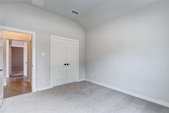 Building Photo - 1214 Timber Brk Dr