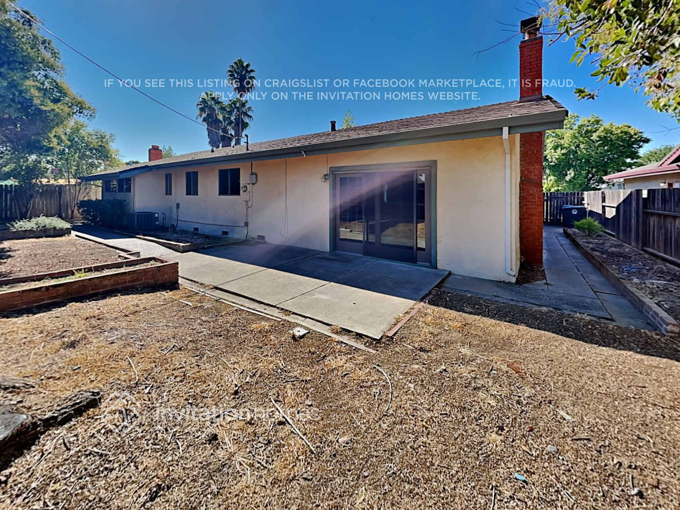 Building Photo - 2453 Aramon Dr