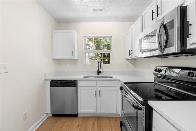 Building Photo - 6554 Arbor Gate Dr SW